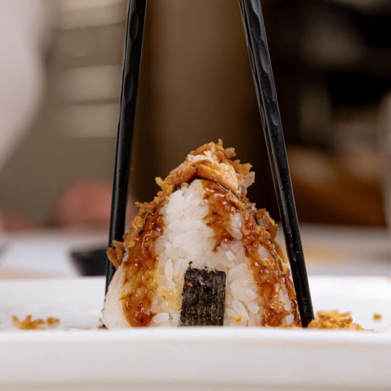 Guía para Novatos en Sushi y Nigiri: Descubre el Mundo del Sabor Japonés